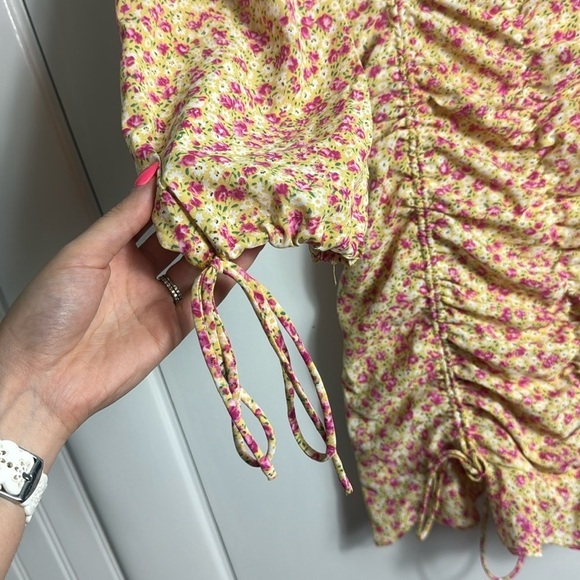 Hello Molly Floral Mini Dress - Picture 7 of 16